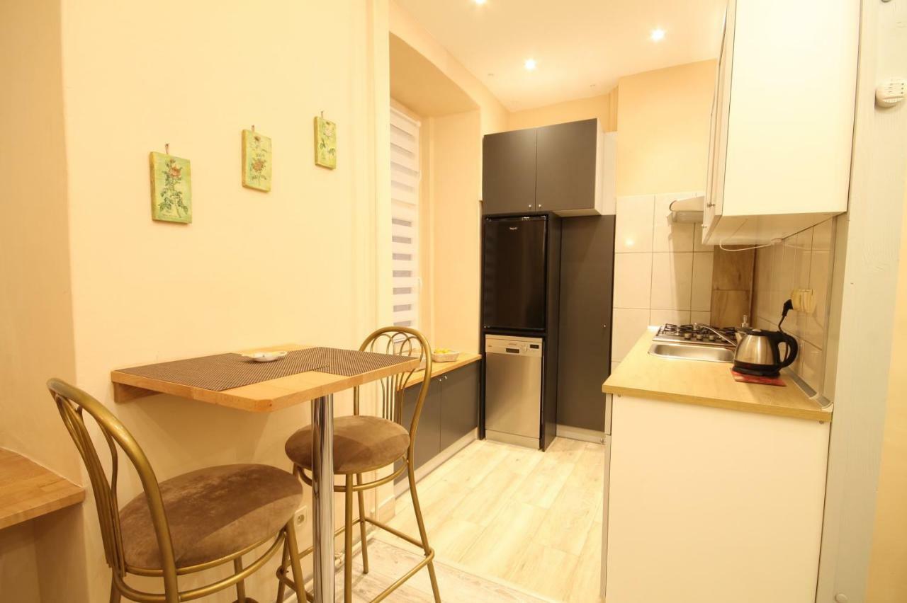 Studio Flat Grunwaldzka Up To 2Persons+1 Wroclaw Luaran gambar